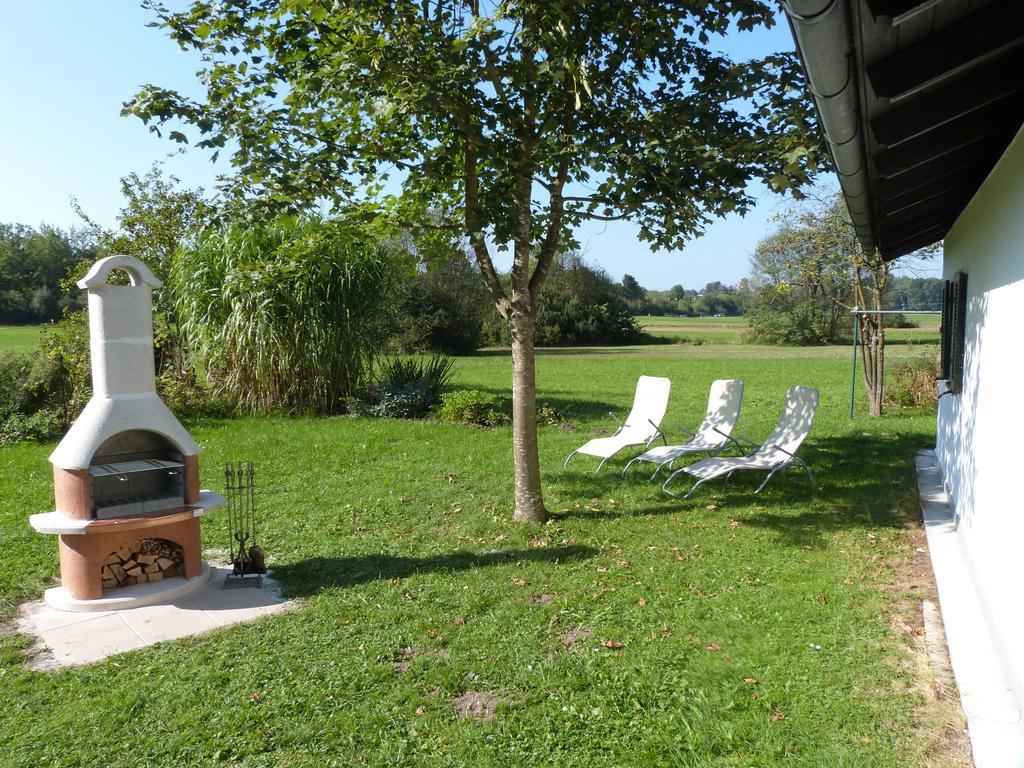 Chiemsee Comfort-Bungalow Mit Garten ริมสติง ภายนอก รูปภาพ