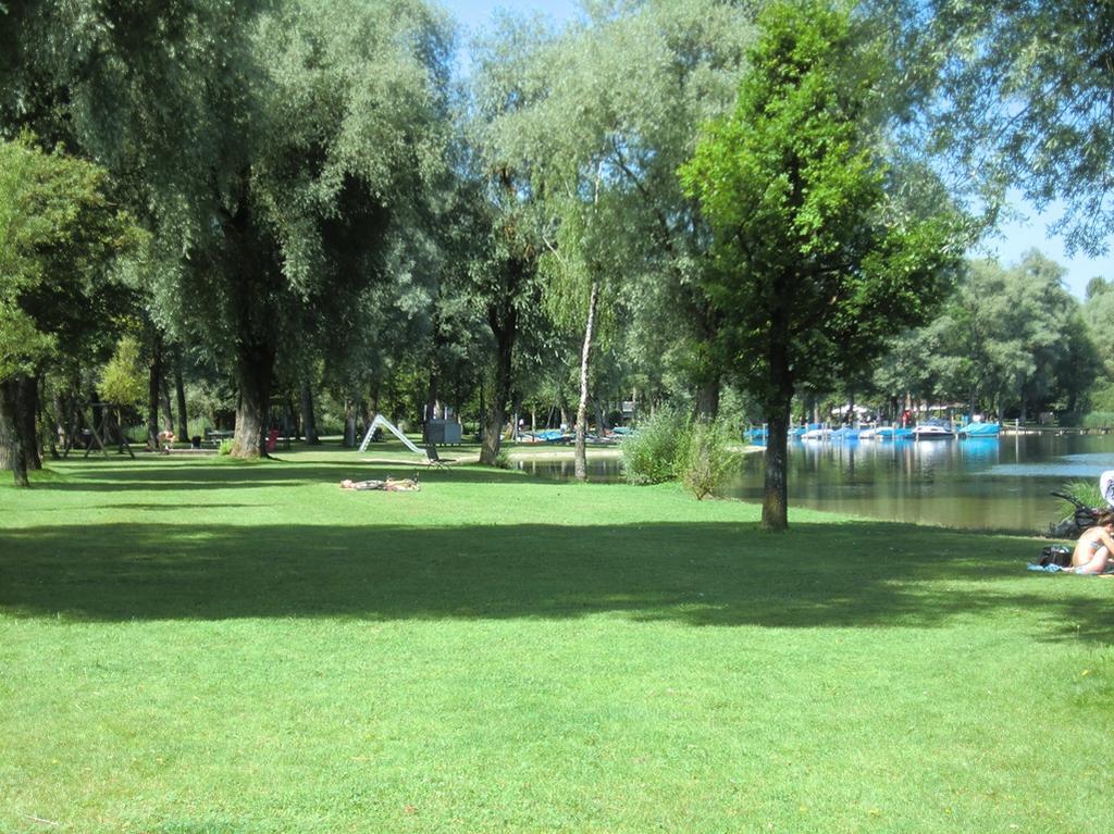 Chiemsee Comfort-Bungalow Mit Garten ริมสติง ภายนอก รูปภาพ