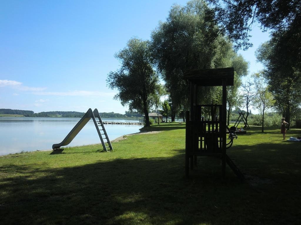 Chiemsee Comfort-Bungalow Mit Garten ริมสติง ภายนอก รูปภาพ